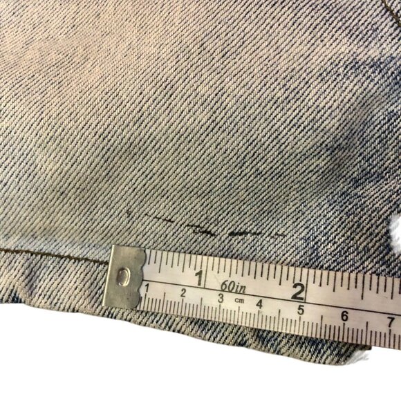 Y2K Mudd Jean Shorts Juniors 11 Distressed Low Rise Denim Shortie - Picture 7 of 9